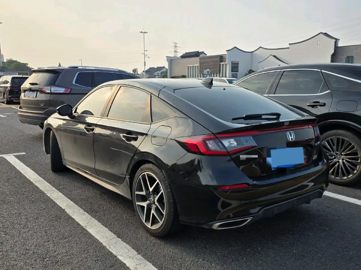2023 Honda Civic 1.5T 182HP L4 6MT,autocango,china used car exporter,china ev exporter,chinese used car exporter,chinese used ev exporter