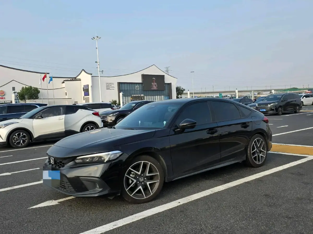 2023 Honda Civic 1.5T 182HP L4 6MT