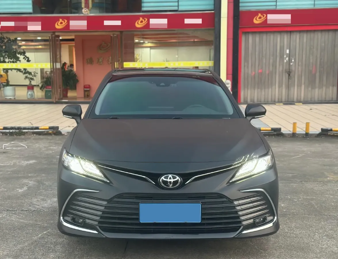 2021 Toyota Camry 2.5L 209HP L4 8AT,autocango,china used car exporter,china ev exporter,chinese used car exporter,chinese used ev exporter