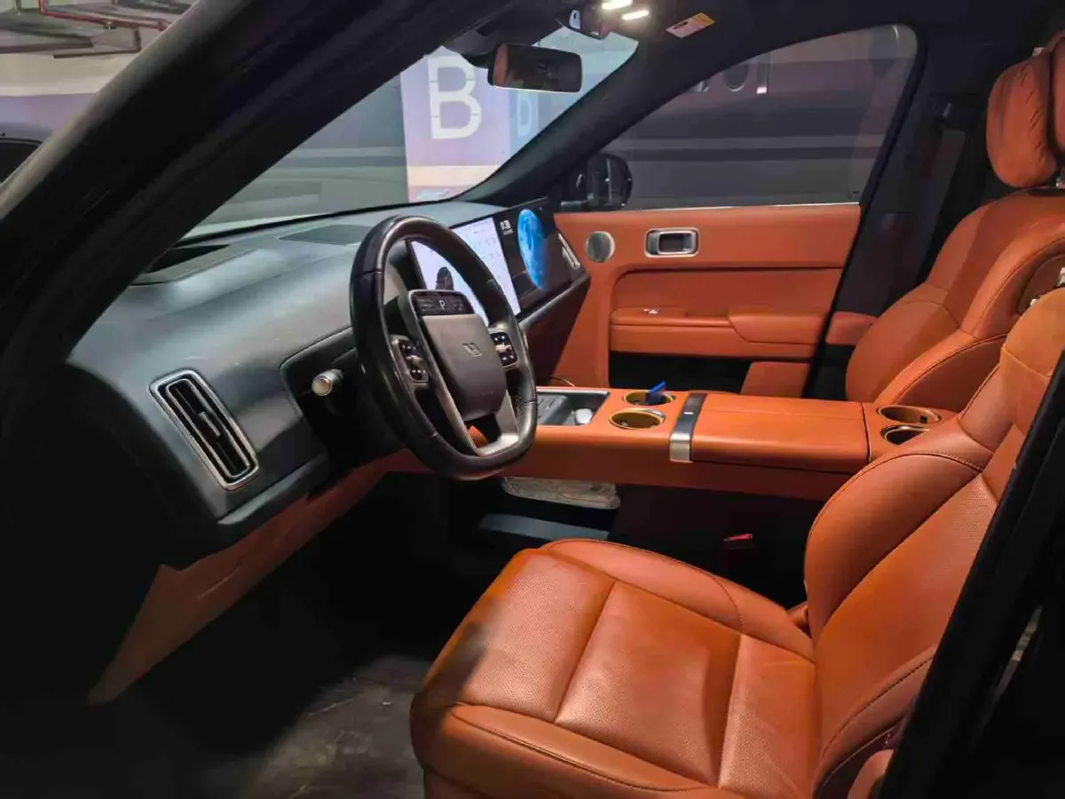 2024 Toyota Granvia 2.5L 189HP L4 E-CVT Hybrid,autocango,china used car exporter,china ev exporter,chinese used car exporter,chinese used ev exporter