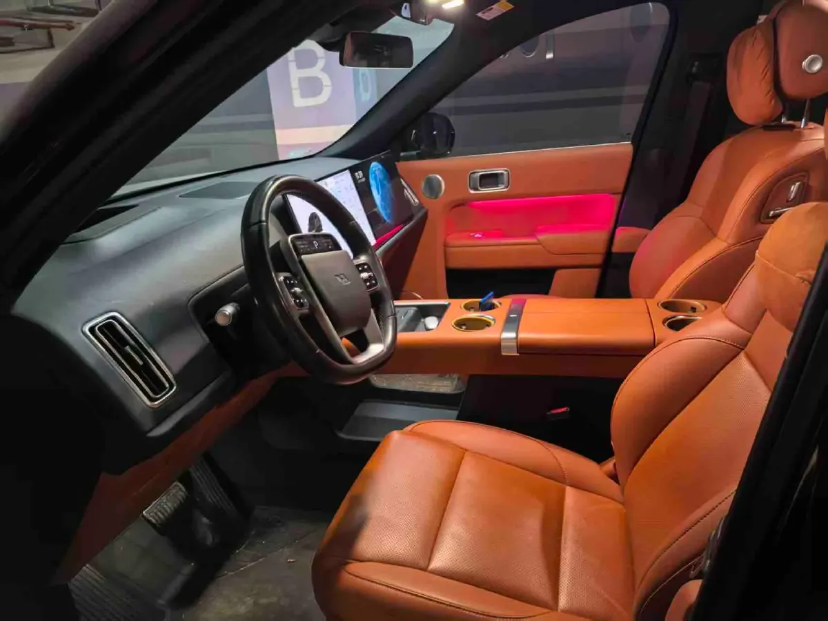 2024 Toyota Granvia 2.5L 189HP L4 E-CVT Hybrid,autocango,china used car exporter,china ev exporter,chinese used car exporter,chinese used ev exporter