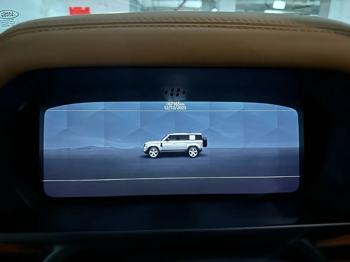 2022 Land Rover Defender 3.0T 400HP L6 8AT,autocango,china used car exporter,china ev exporter,chinese used car exporter,chinese used ev exporter