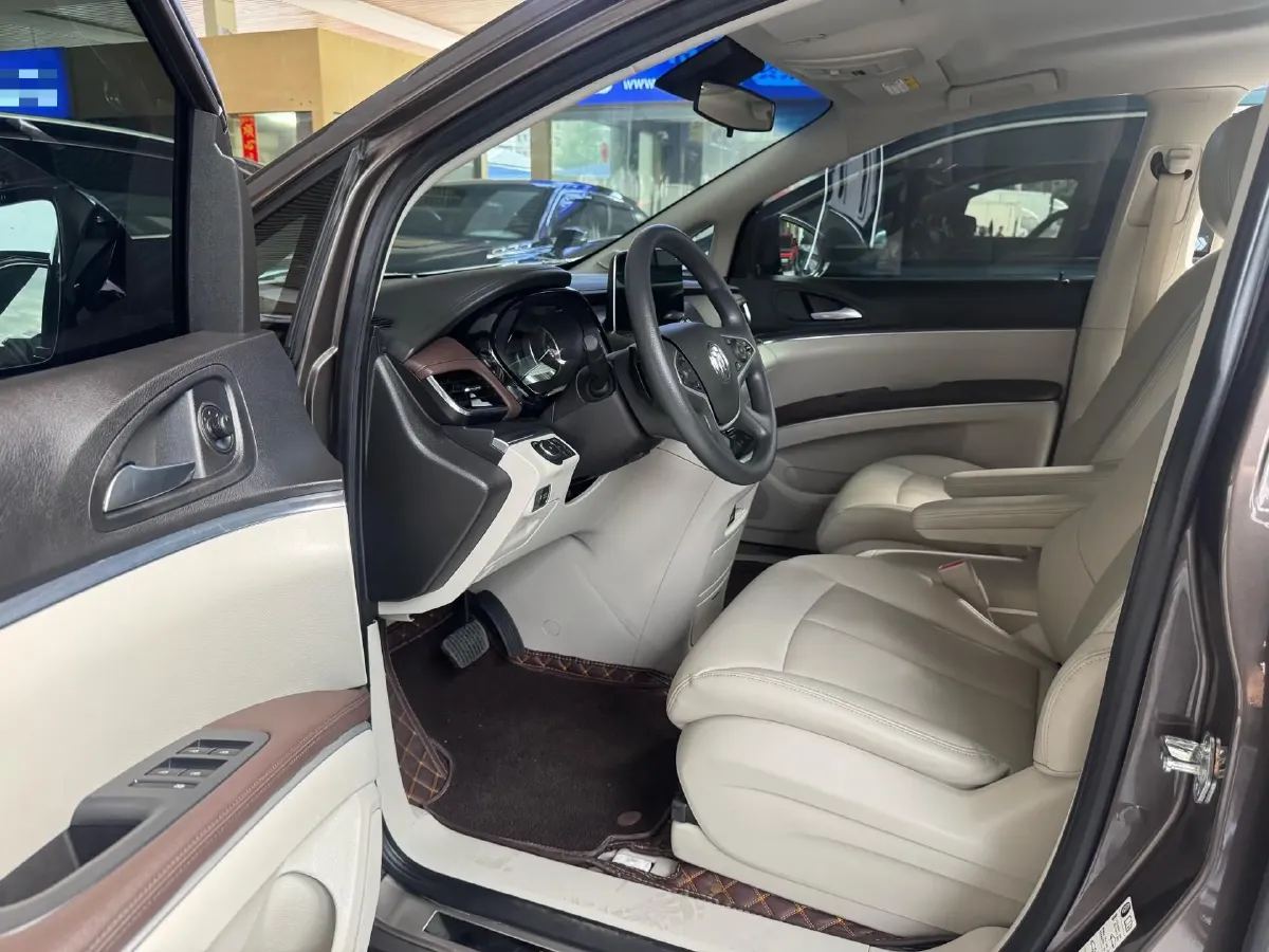 2023 Buick GL8 2.0T 237HP L4 9AT,autocango,china used car exporter,china ev exporter,chinese used car exporter,chinese used ev exporter