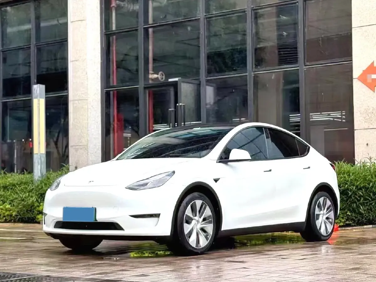 2021 Tesla Model Y BEV 60KWH