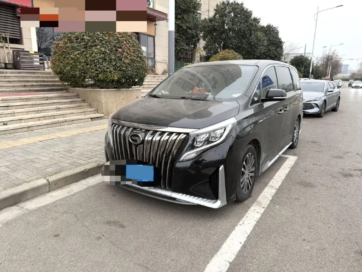 2021 GAC Trumpchi M8 2.0T 252HP L4 8AT