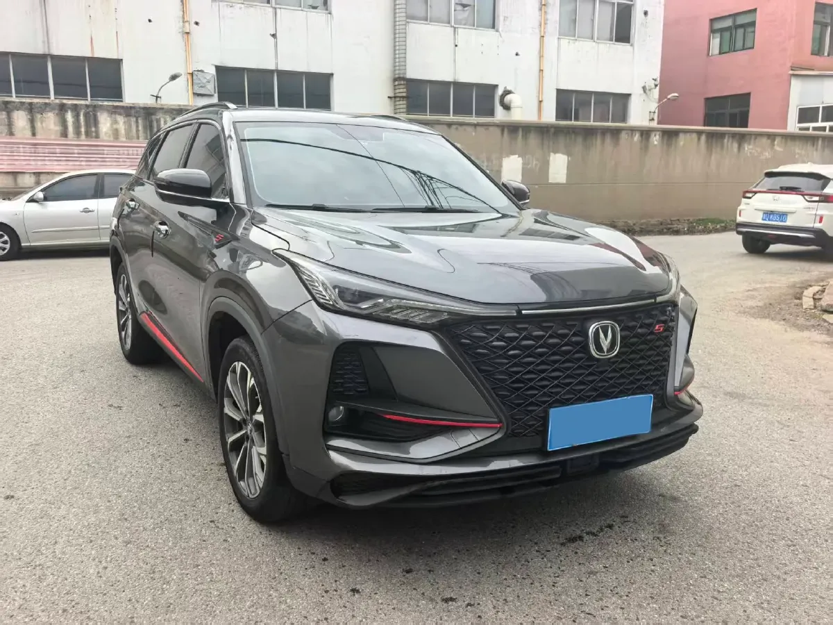 2020 ChangAn CS75 Plus 2.0T 233HP L4 8AT,autocango,china used car exporter,china ev exporter,chinese used car exporter,chinese used ev exporter