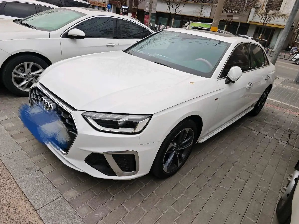 2020 Audi A4L 2.0T 190HP L4 7DCT