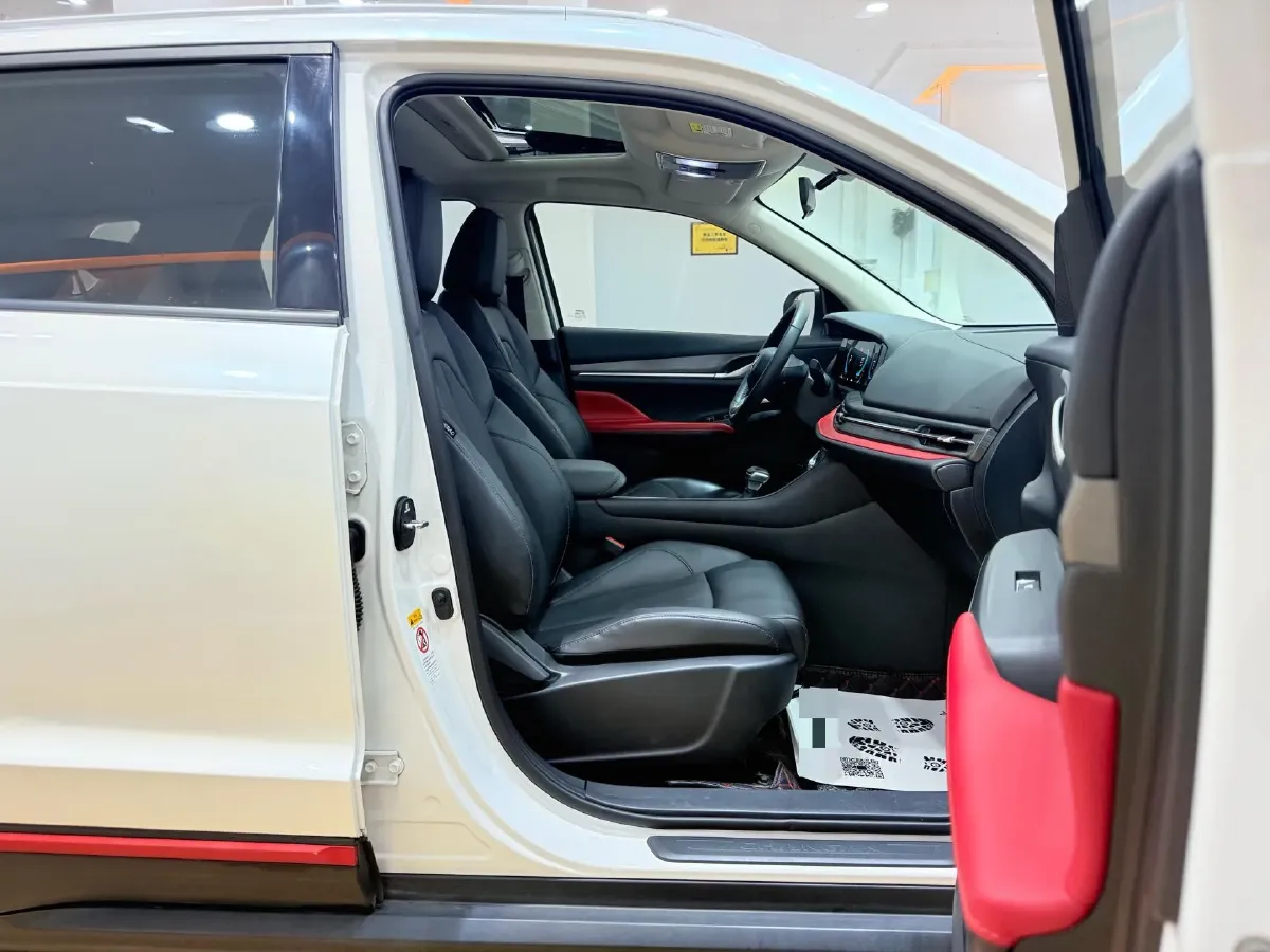 2021 ChangAn CS55 Plus 1.5T 180HP L4 7DCT,autocango,china used car exporter,china ev exporter,chinese used car exporter,chinese used ev exporter