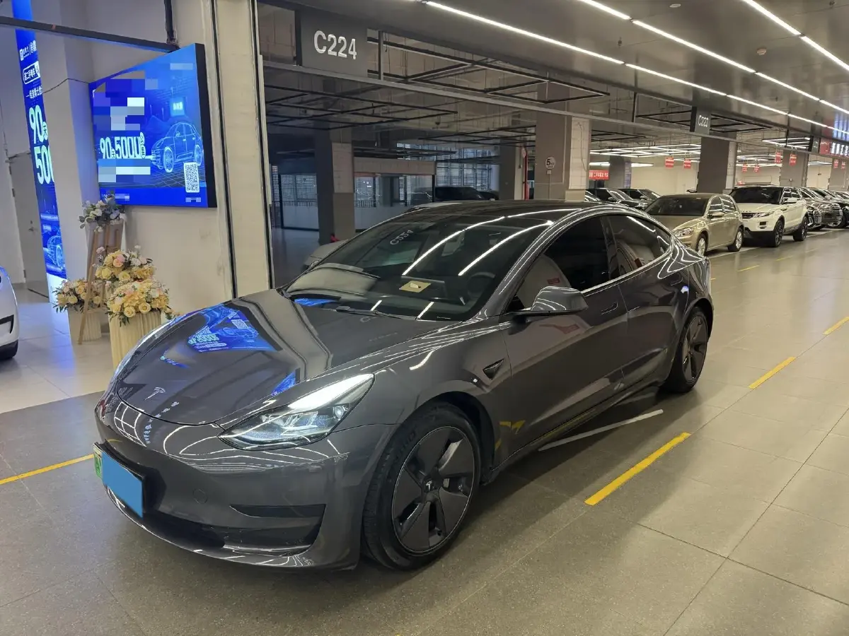 2022 Tesla Model 3 BEV 60KWH