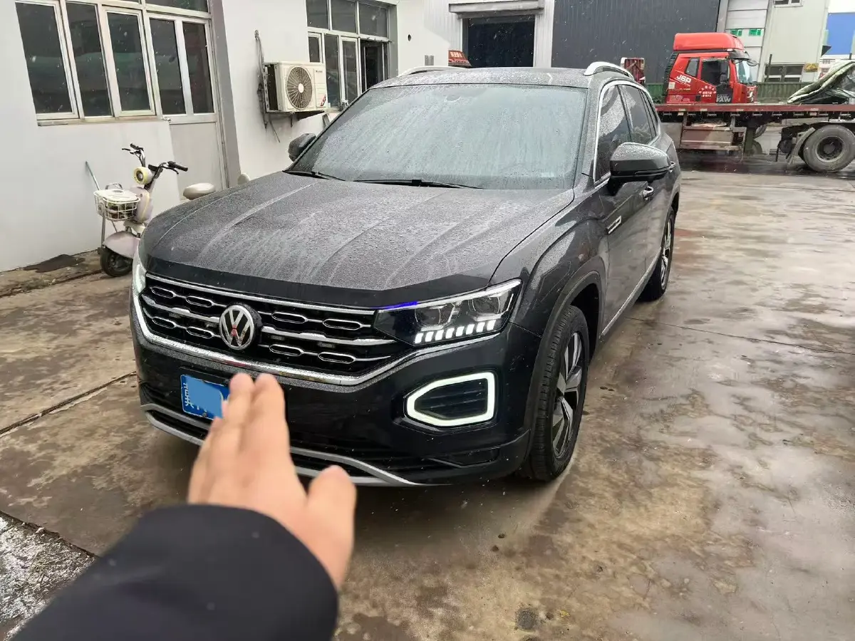 2020 Volkswagen Tayron 2.0T 186HP L4 7DCT