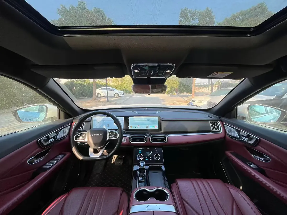 2025 Jetour X70 Plus 1.5T 184HP L4 7DCT,autocango,china used car exporter,china ev exporter,chinese used car exporter,chinese used ev exporter