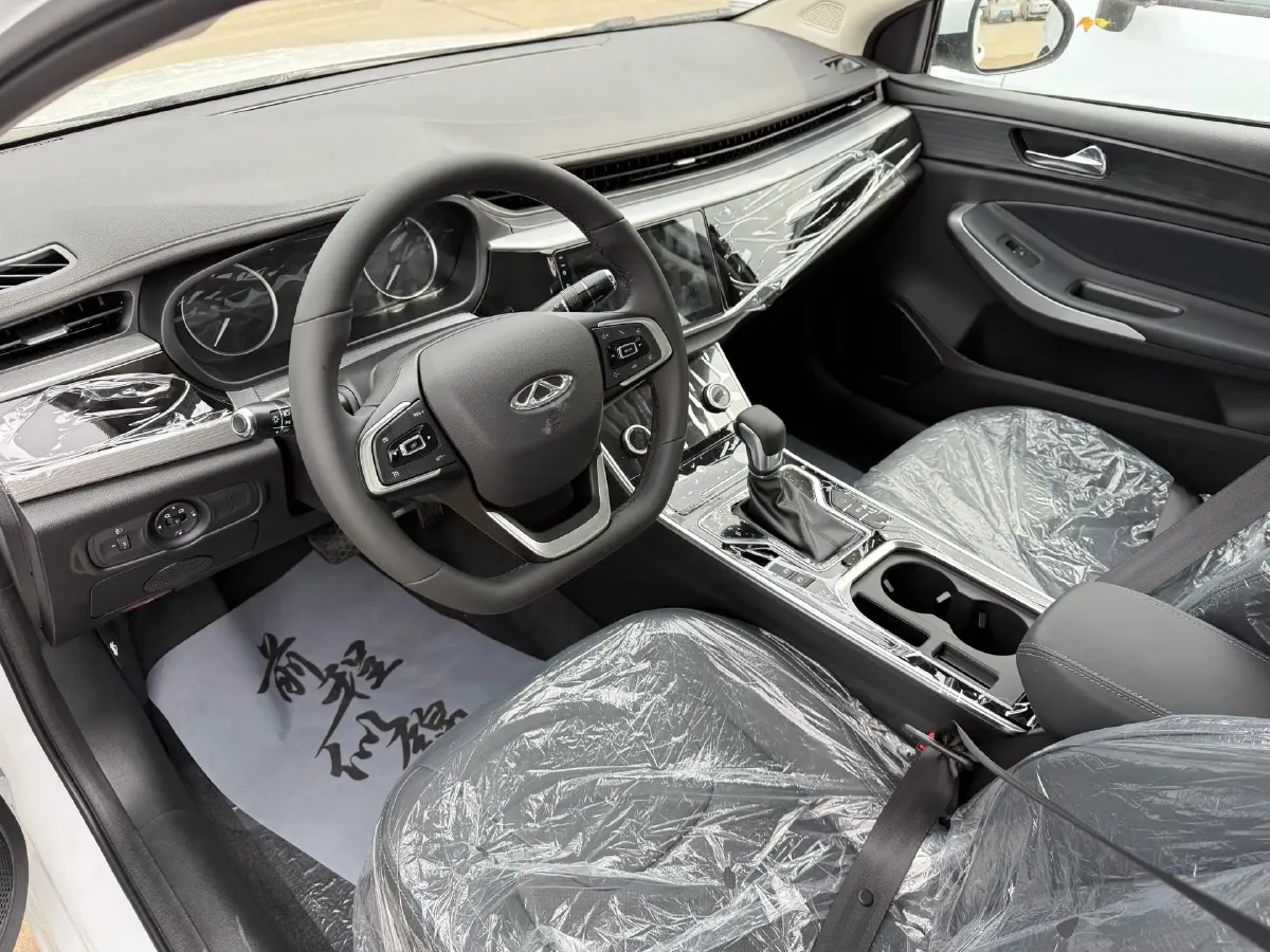 2025 Chery Arrizo 5 1.5L 120HP L4 CVT,autocango,china used car exporter,china ev exporter,chinese used car exporter,chinese used ev exporter