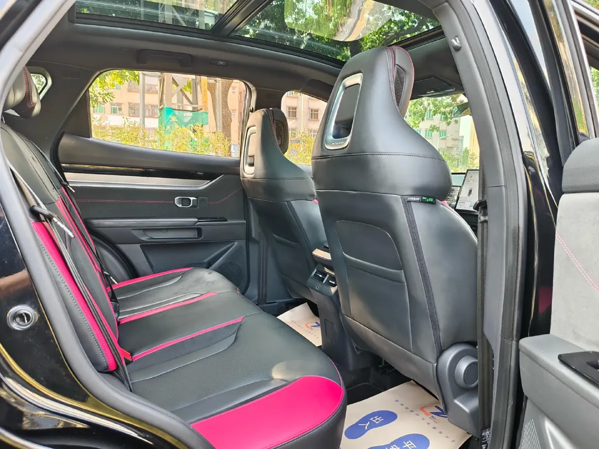 2022 Jetour DASHING 1.6T 197HP L4 7DCT,autocango,china used car exporter,china ev exporter,chinese used car exporter,chinese used ev exporter