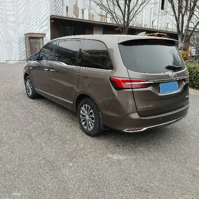 2022 Buick GL8 2.0T 237HP L4 9AT,autocango,china used car exporter,china ev exporter,chinese used car exporter,chinese used ev exporter