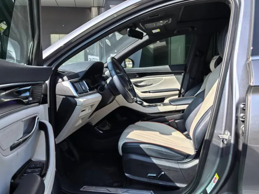 2021 Geely JiaJi 1.5T 177HP L3 7DCT PHEV 11.3KWH,autocango,china used car exporter,china ev exporter,chinese used car exporter,chinese used ev exporter