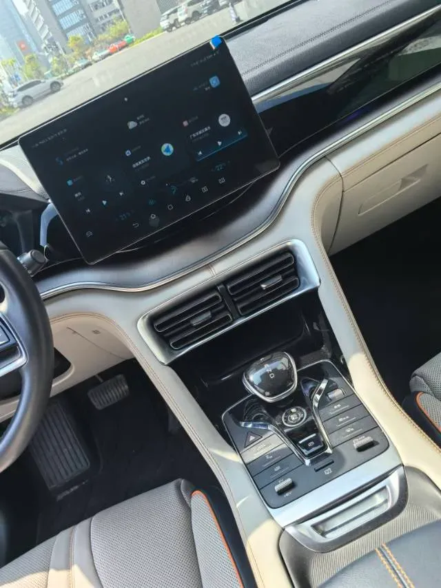 2021 Geely JiaJi 1.5T 177HP L3 7DCT PHEV 11.3KWH,autocango,china used car exporter,china ev exporter,chinese used car exporter,chinese used ev exporter