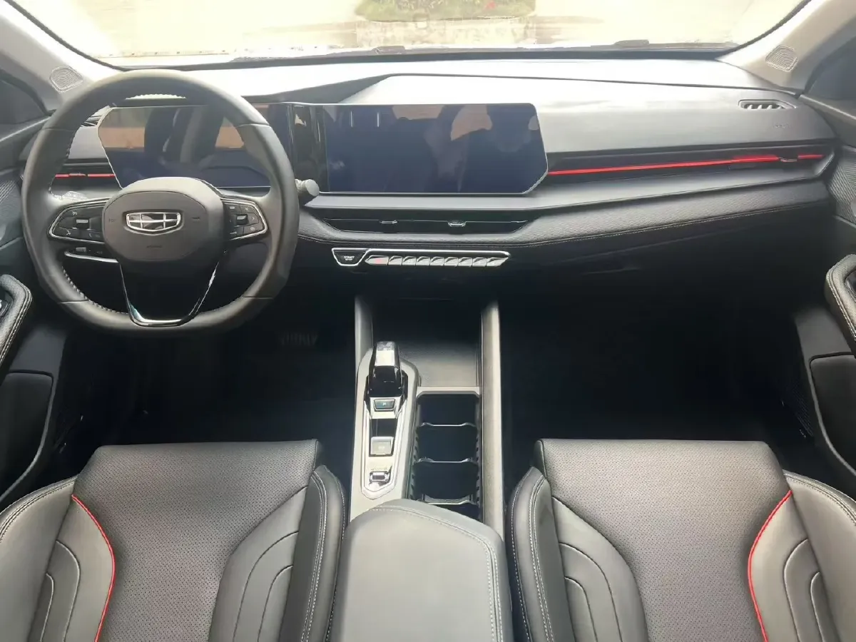 2022 Geely Binray 1.5T 181HP L4 7DCT,autocango,china used car exporter,china ev exporter,chinese used car exporter,chinese used ev exporter