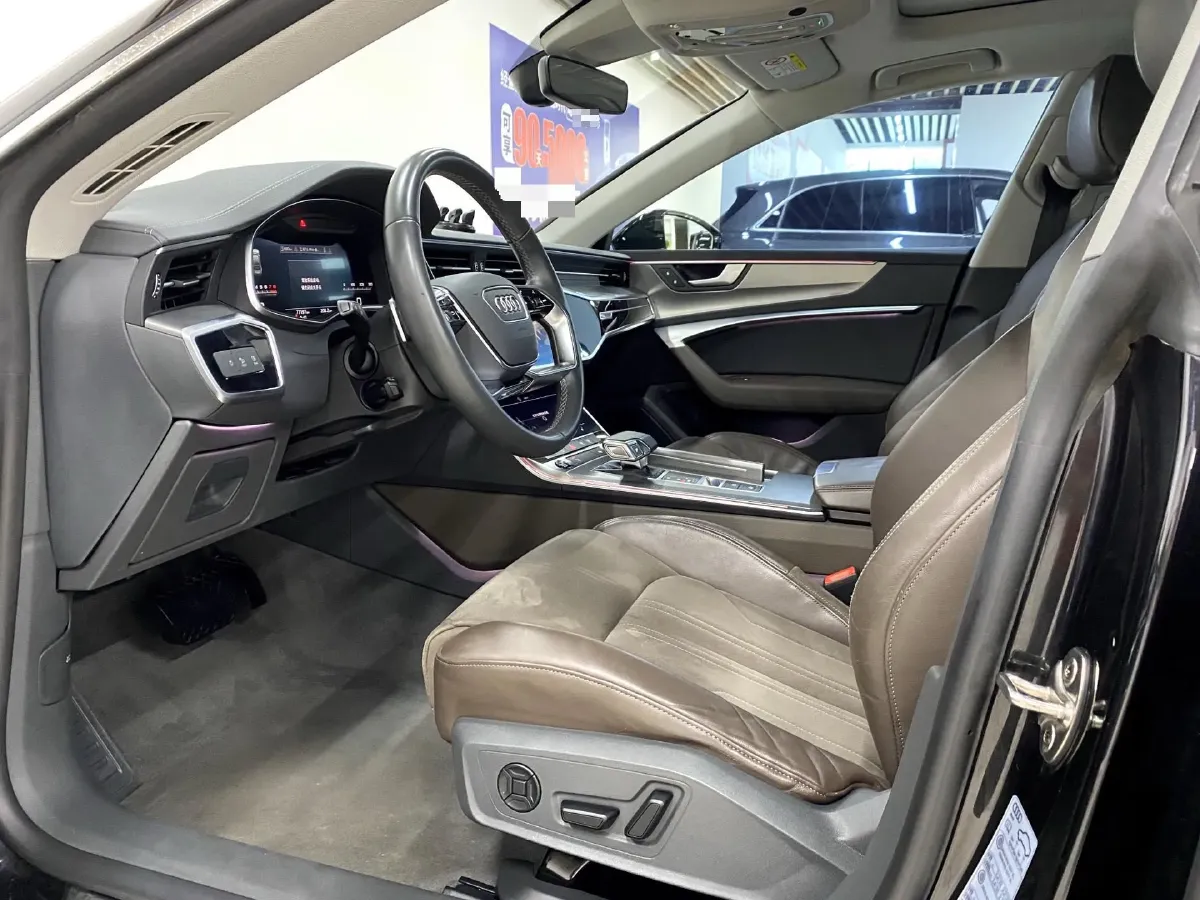 2022 Cadillac XT6 2.0T 237HP L4 9AT,autocango,china used car exporter,china ev exporter,chinese used car exporter,chinese used ev exporter