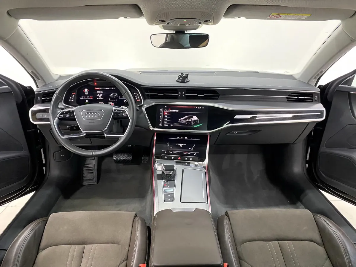 2022 Cadillac XT6 2.0T 237HP L4 9AT,autocango,china used car exporter,china ev exporter,chinese used car exporter,chinese used ev exporter