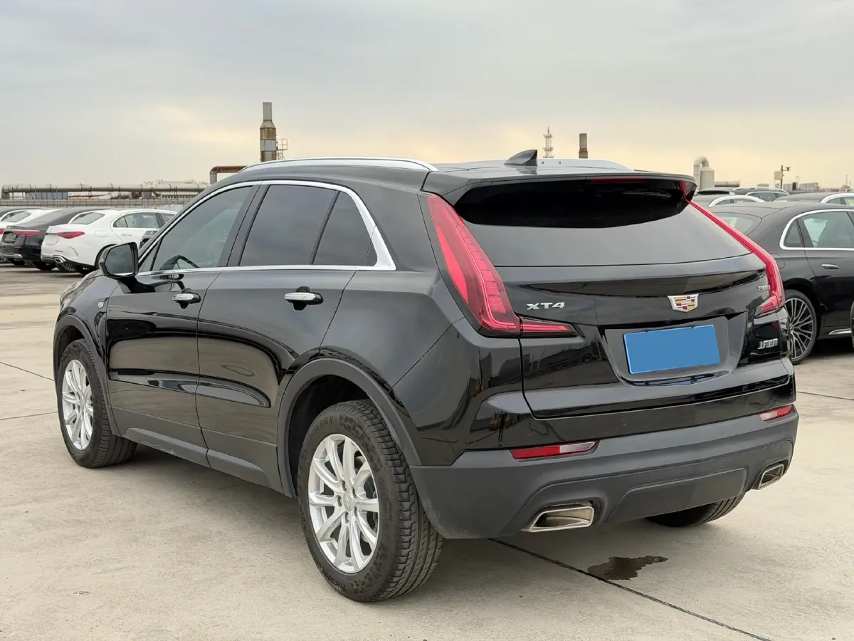 2021 Cadillac XT4 2.0T 237HP L4 9AT,autocango,china used car exporter,china ev exporter,chinese used car exporter,chinese used ev exporter