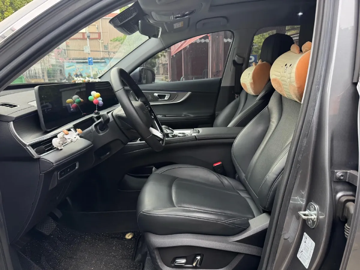 2024 Chery Tiggo 8 PRO 1.6T 197HP L4 7DCT,autocango,china used car exporter,china ev exporter,chinese used car exporter,chinese used ev exporter