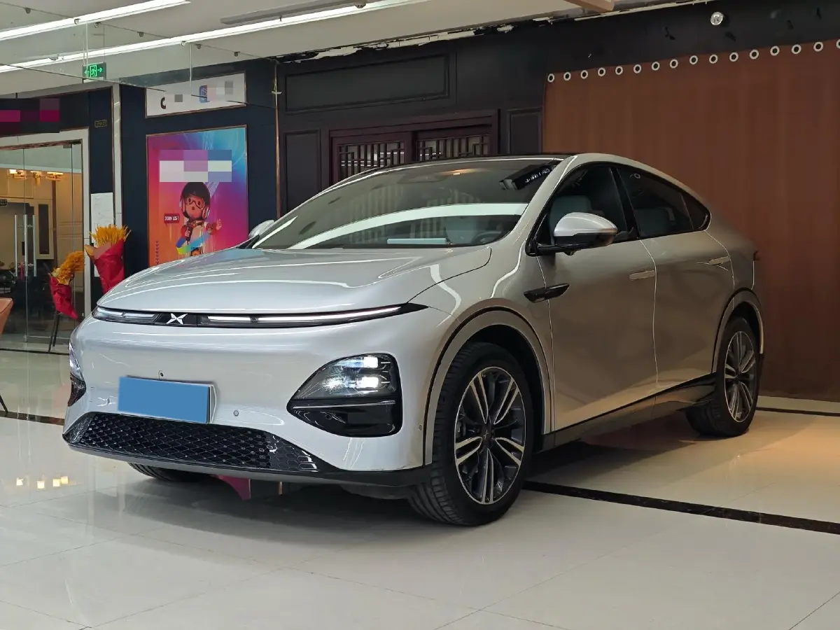 2023 Xpeng G6 BEV 66KWH