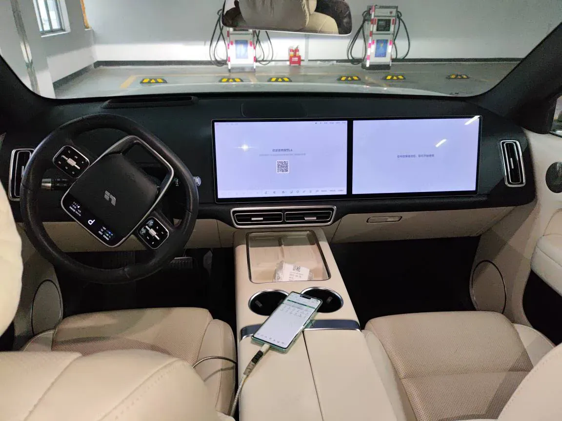 2024 Li L6 Range Extended 154HP L4 REEV 36.8KWH,autocango,china used car exporter,china ev exporter,chinese used car exporter,chinese used ev exporter
