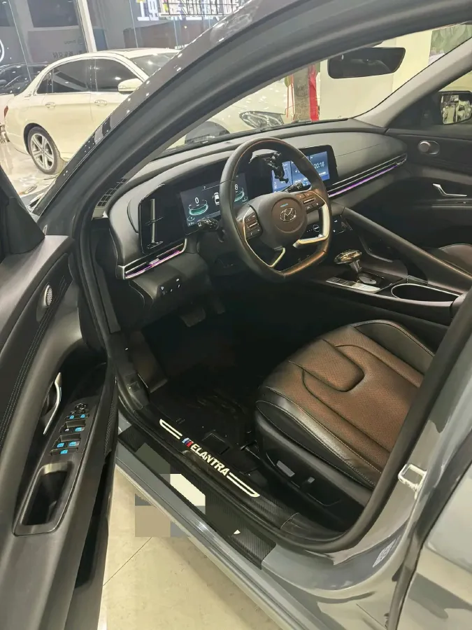 2021 Hyundai Elantra 1.5L 115HP L4 CVT,autocango,china used car exporter,china ev exporter,chinese used car exporter,chinese used ev exporter