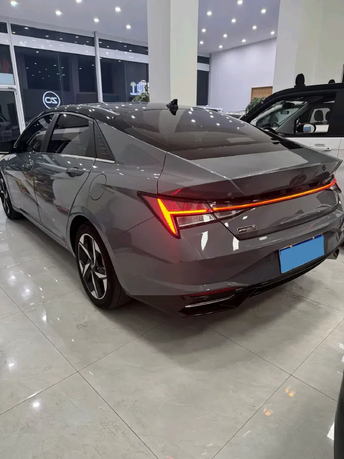 2021 Hyundai Elantra 1.5L 115HP L4 CVT,autocango,china used car exporter,china ev exporter,chinese used car exporter,chinese used ev exporter
