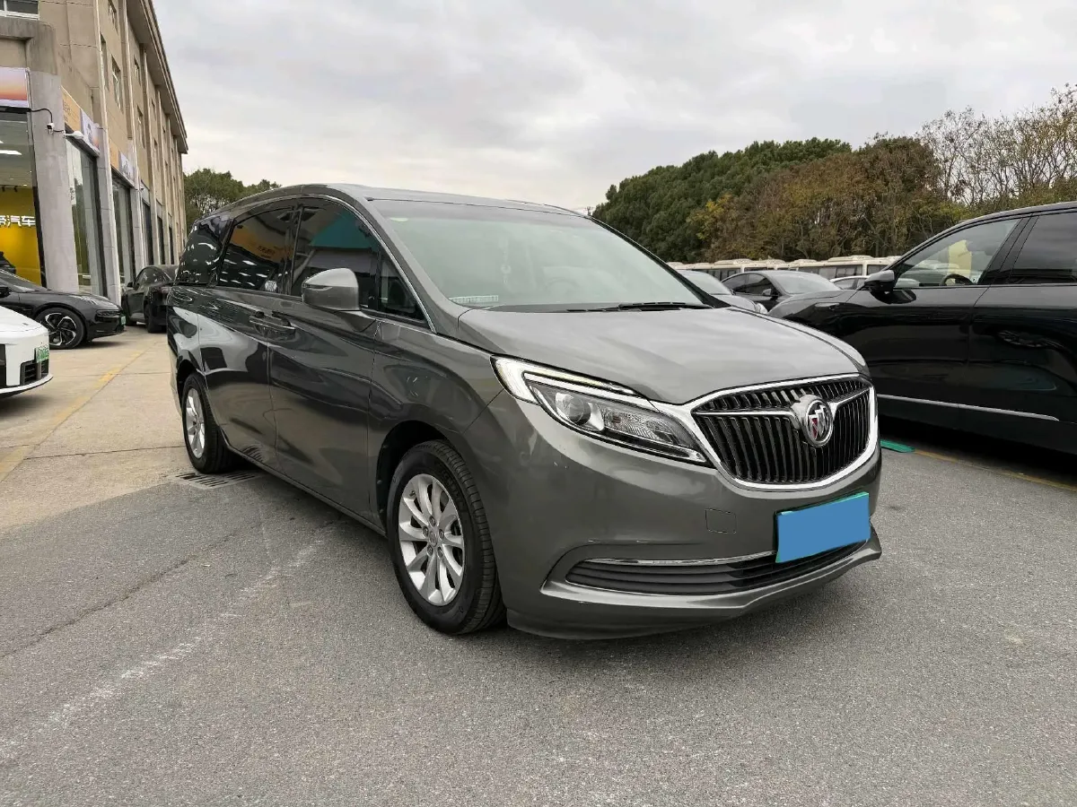 2018 Buick GL8 2.0T 260HP L4 6AT,autocango,china used car exporter,china ev exporter,chinese used car exporter,chinese used ev exporter