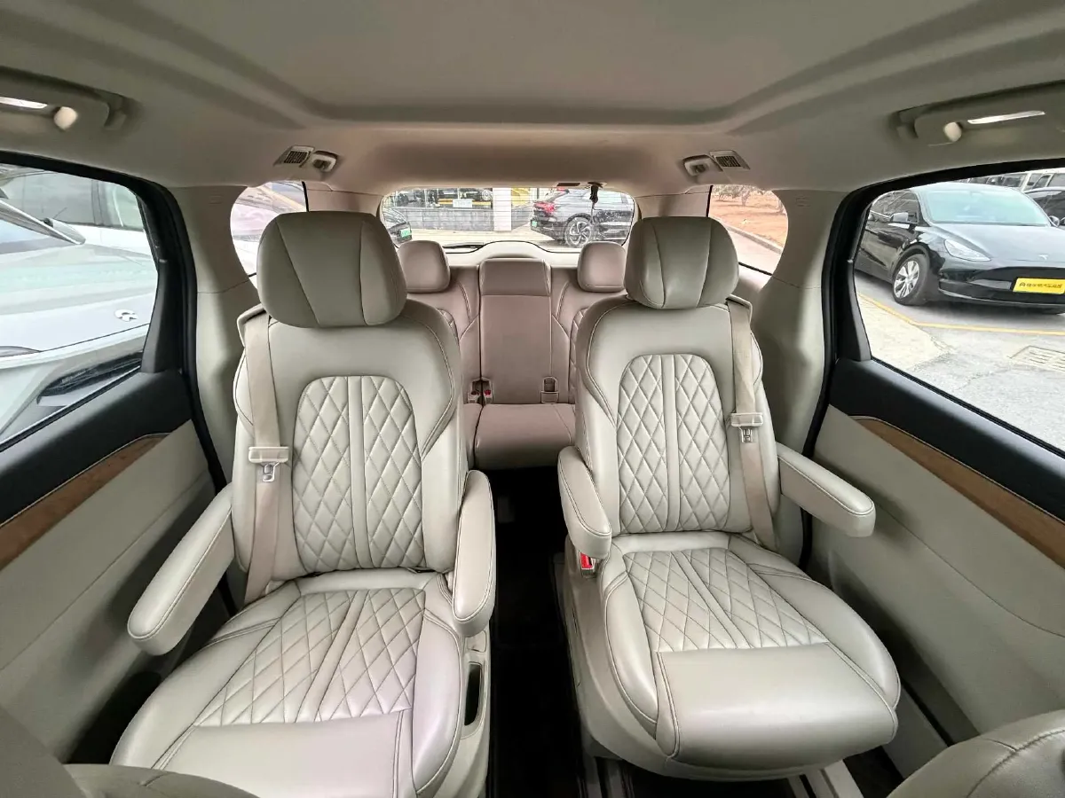 2018 Buick GL8 2.0T 260HP L4 6AT,autocango,china used car exporter,china ev exporter,chinese used car exporter,chinese used ev exporter