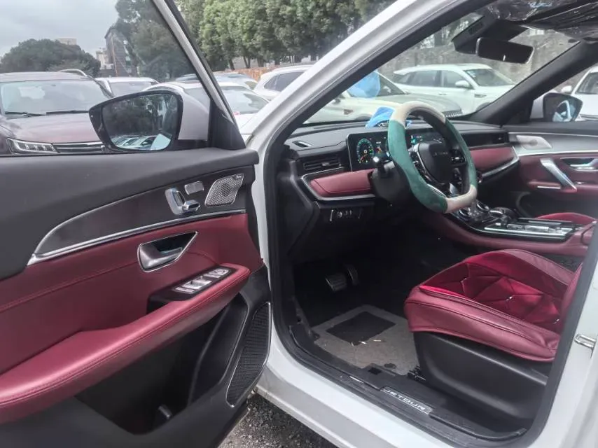 2021 Jetour X70 Plus 1.6T 197HP L4 7DCT,autocango,china used car exporter,china ev exporter,chinese used car exporter,chinese used ev exporter