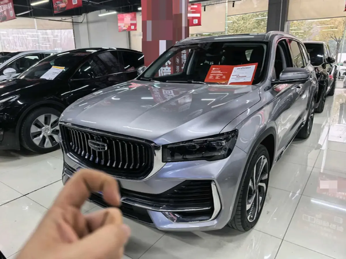 2023 Geely Monjaro 2.0T 238HP L4 8AT