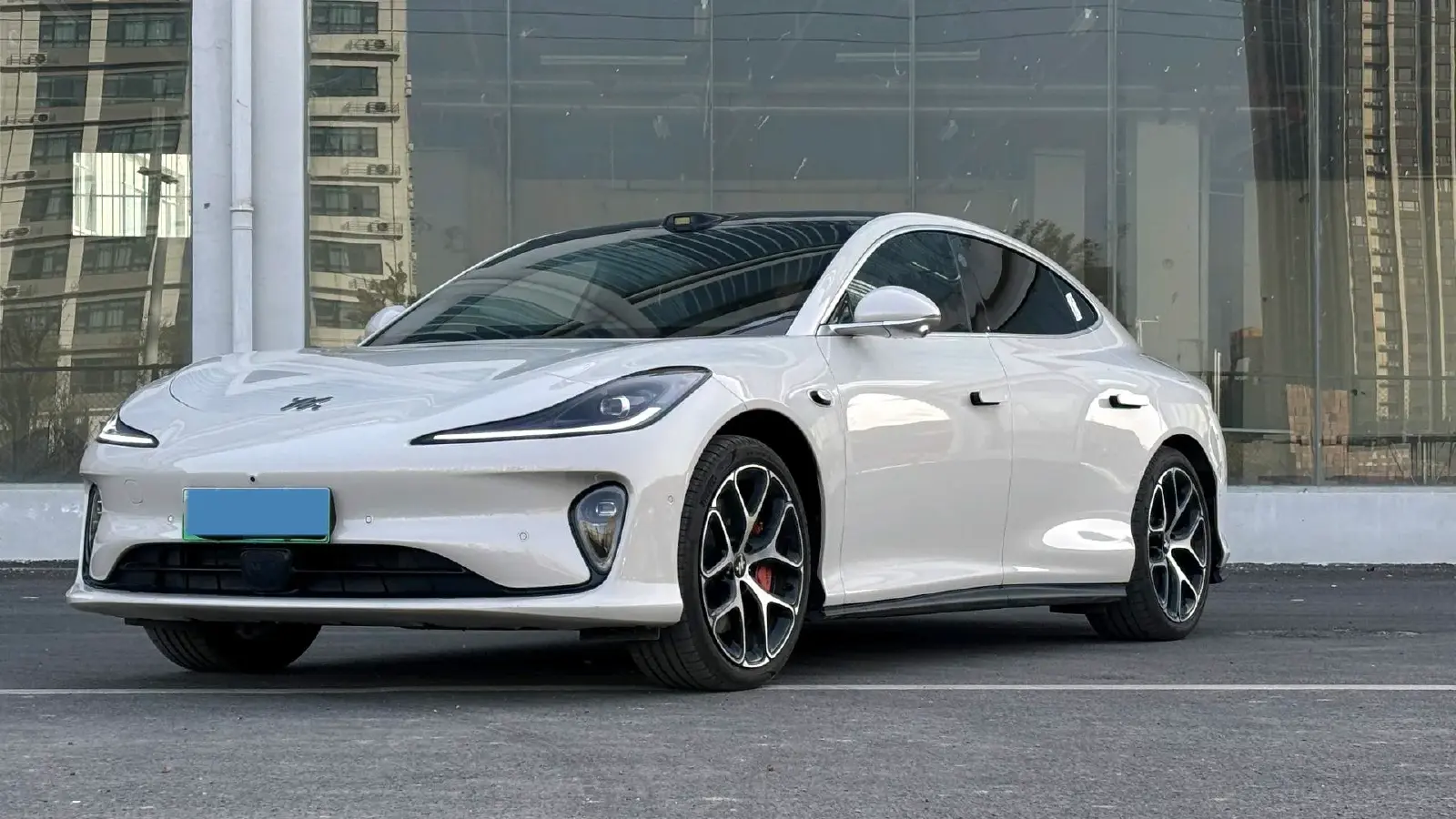 2025 IM L6 BEV 2025 IM L6 BEV