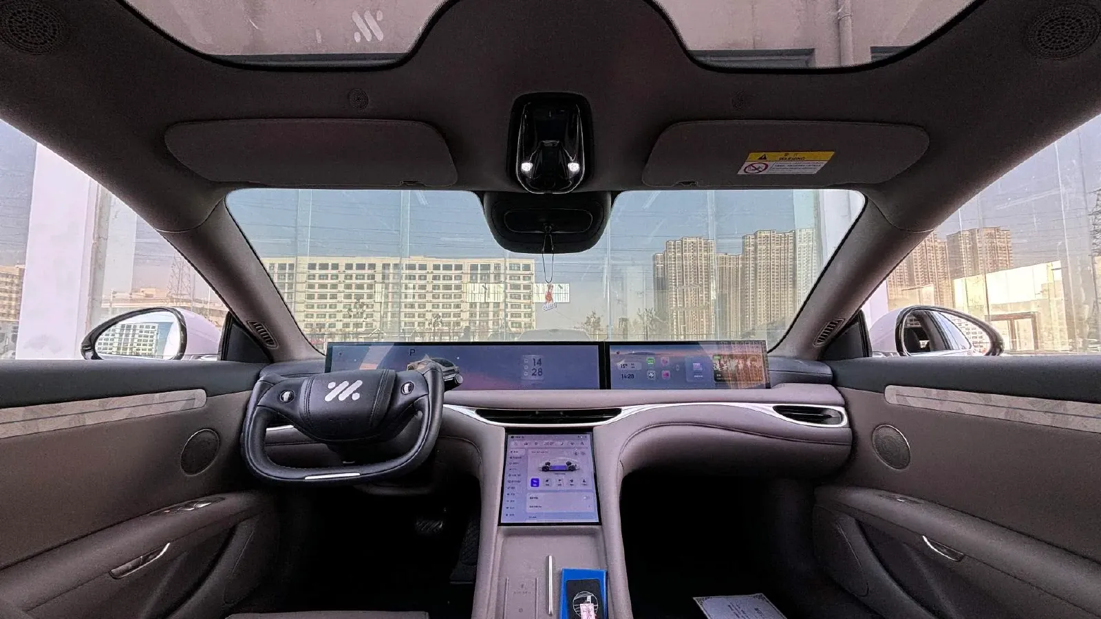 2025 IM L6 BEV,autocango,china used car exporter,china ev exporter,chinese used car exporter,chinese used ev exporter