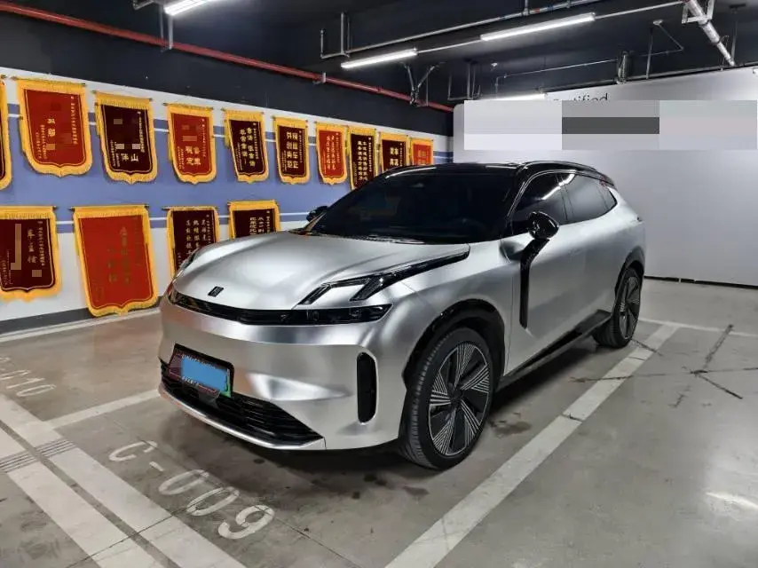 2023 LYNK&CO 08 EM-P 1.5T 163HP L4 3DHT PHEV 21.2KWH