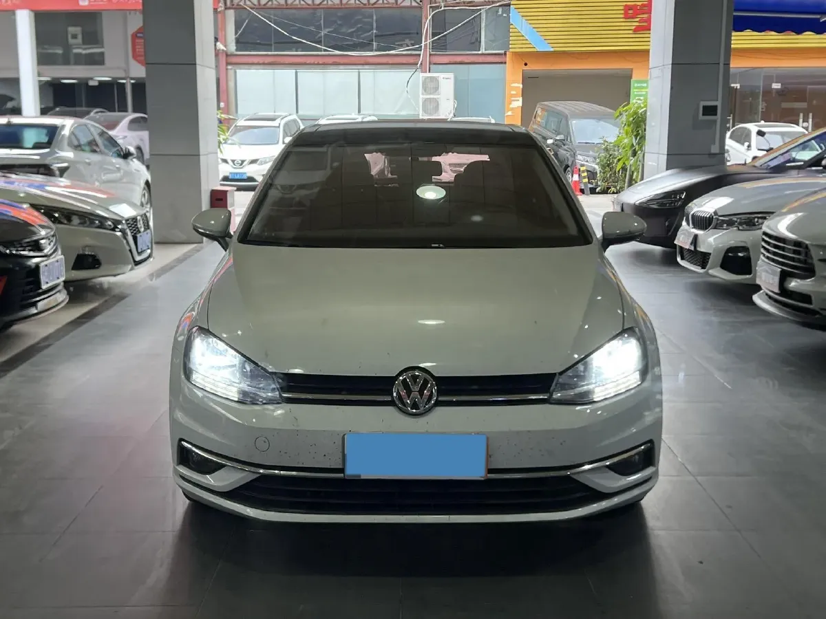 2018 Volkswagen Golf 1.4T 131HP L4 7DCT,autocango,china used car exporter,china ev exporter,chinese used car exporter,chinese used ev exporter