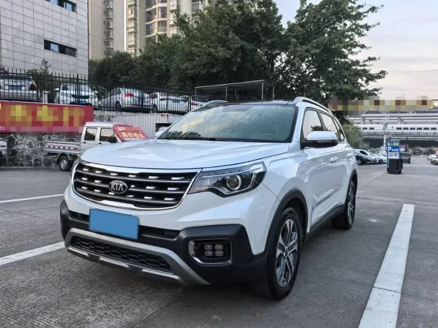 2018 Kia Sportage R 2.0L 160HP L4 6AT 2018 Kia Sportage R 2.0L 160HP L4 6AT