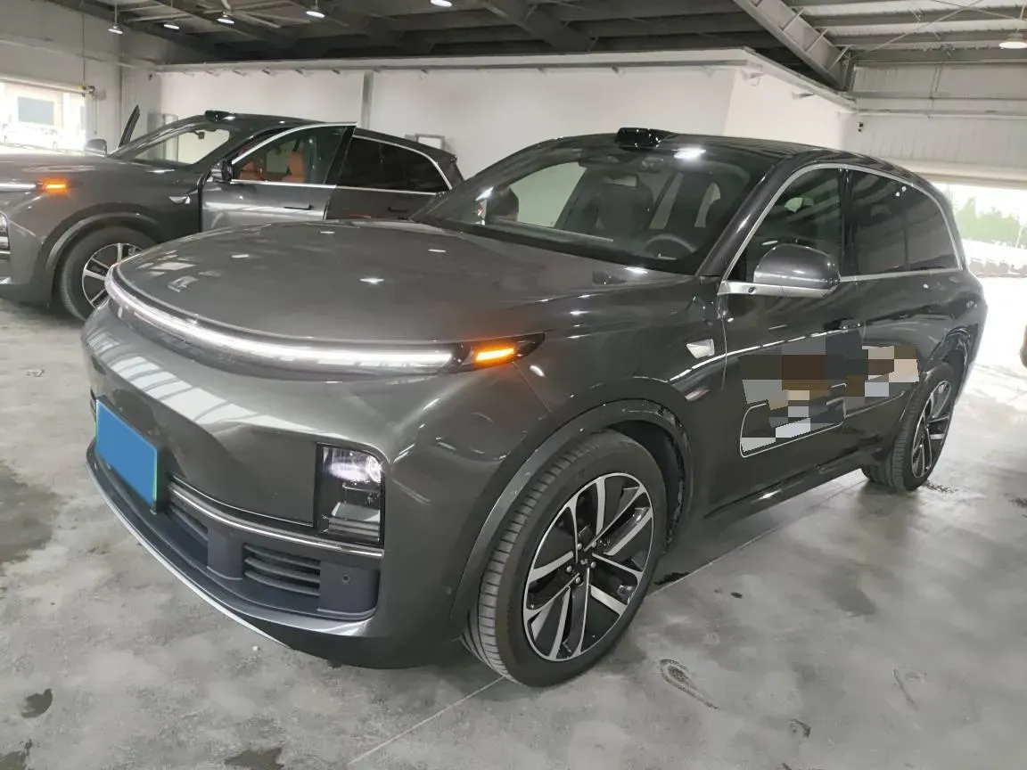 2024 Ford Bronco 2.3T 275HP L4 10AT,autocango,china used car exporter,china ev exporter,chinese used car exporter,chinese used ev exporter