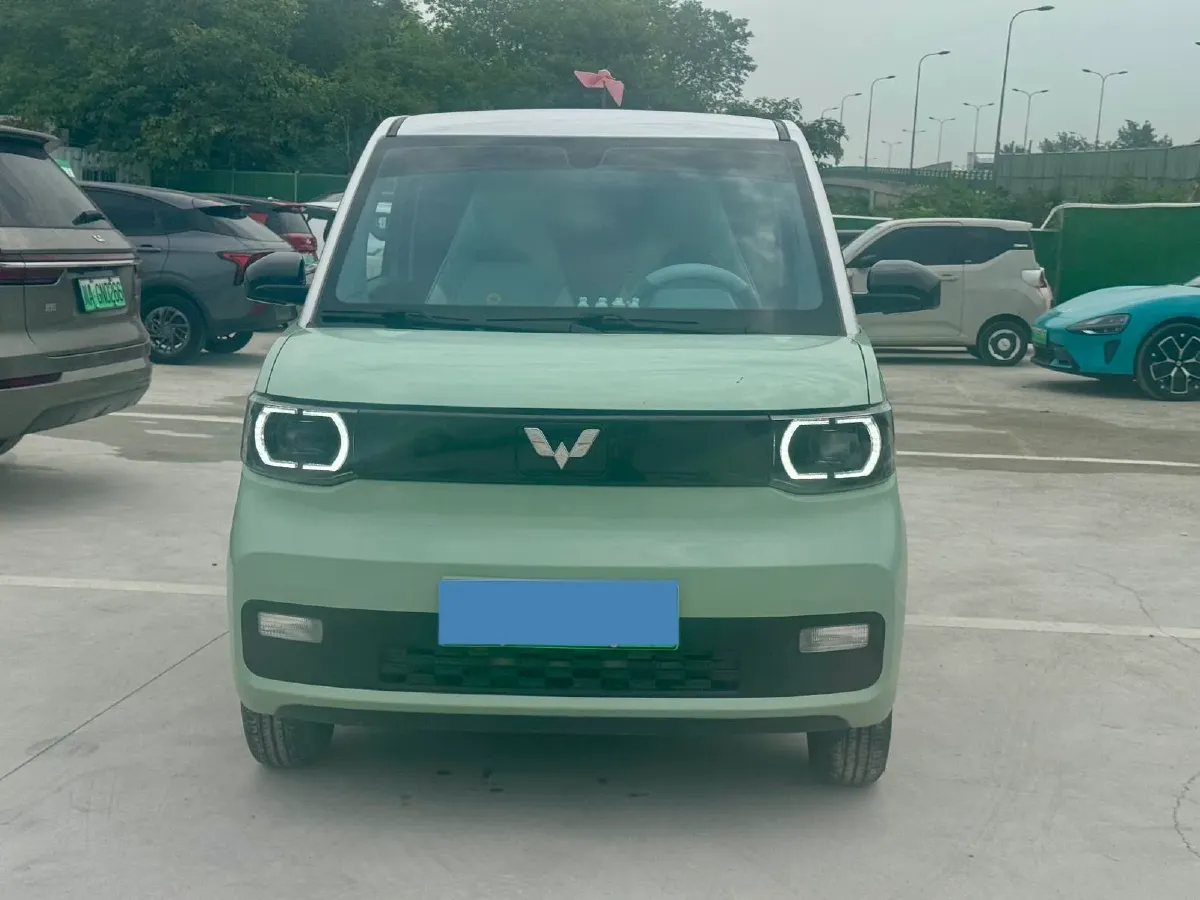 2021 WuLing HongGuang MINI EV BEV 9.3KWH,autocango,china used car exporter,china ev exporter,chinese used car exporter,chinese used ev exporter