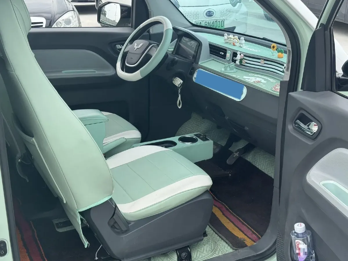 2021 WuLing HongGuang MINI EV BEV 9.3KWH,autocango,china used car exporter,china ev exporter,chinese used car exporter,chinese used ev exporter