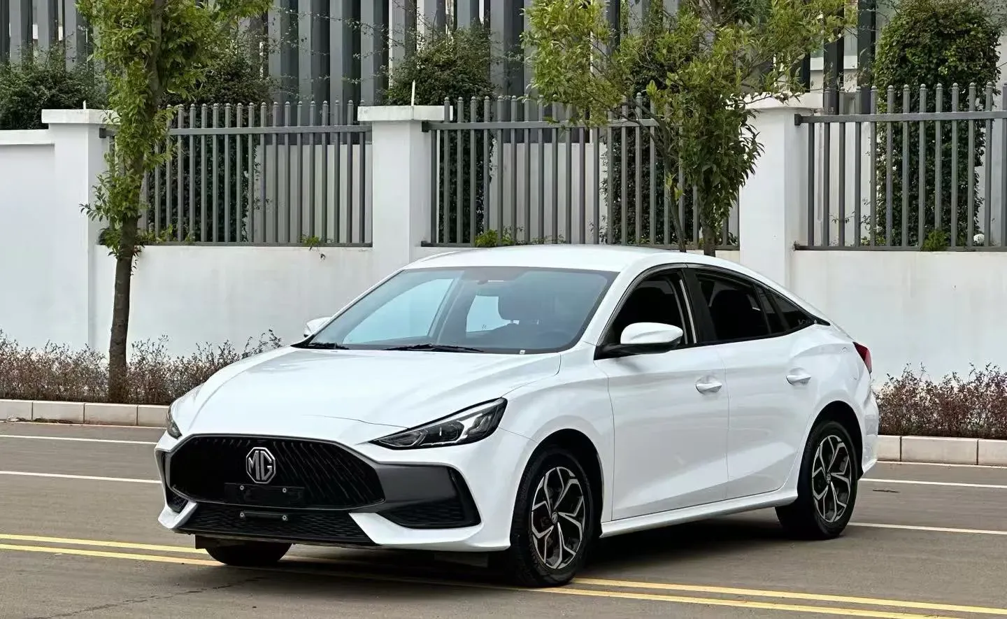 2023 MG 5 1.5L 129HP L4 5MT,autocango,china used car exporter,china ev exporter,chinese used car exporter,chinese used ev exporter