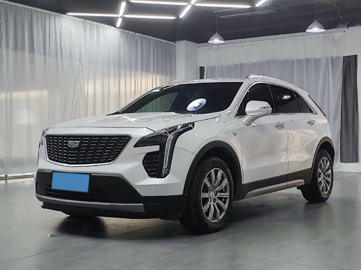 2020 Cadillac XT4 2.0T 241HP L4 9AT,autocango,china used car exporter,china ev exporter,chinese used car exporter,chinese used ev exporter