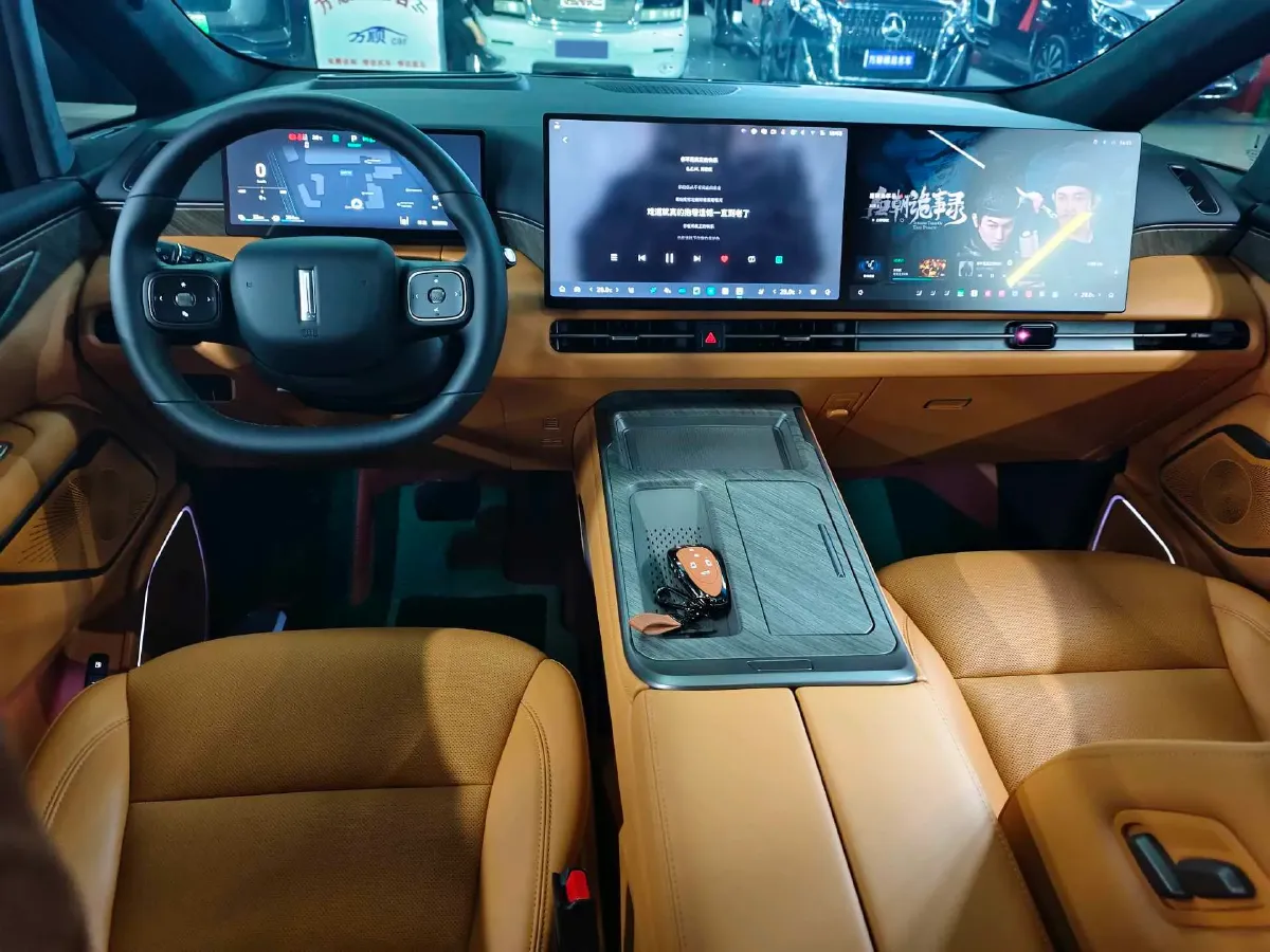 2025 WEY HighMountain 1.5T 170HP L4 4DHT PHEV,autocango,china used car exporter,china ev exporter,chinese used car exporter,chinese used ev exporter