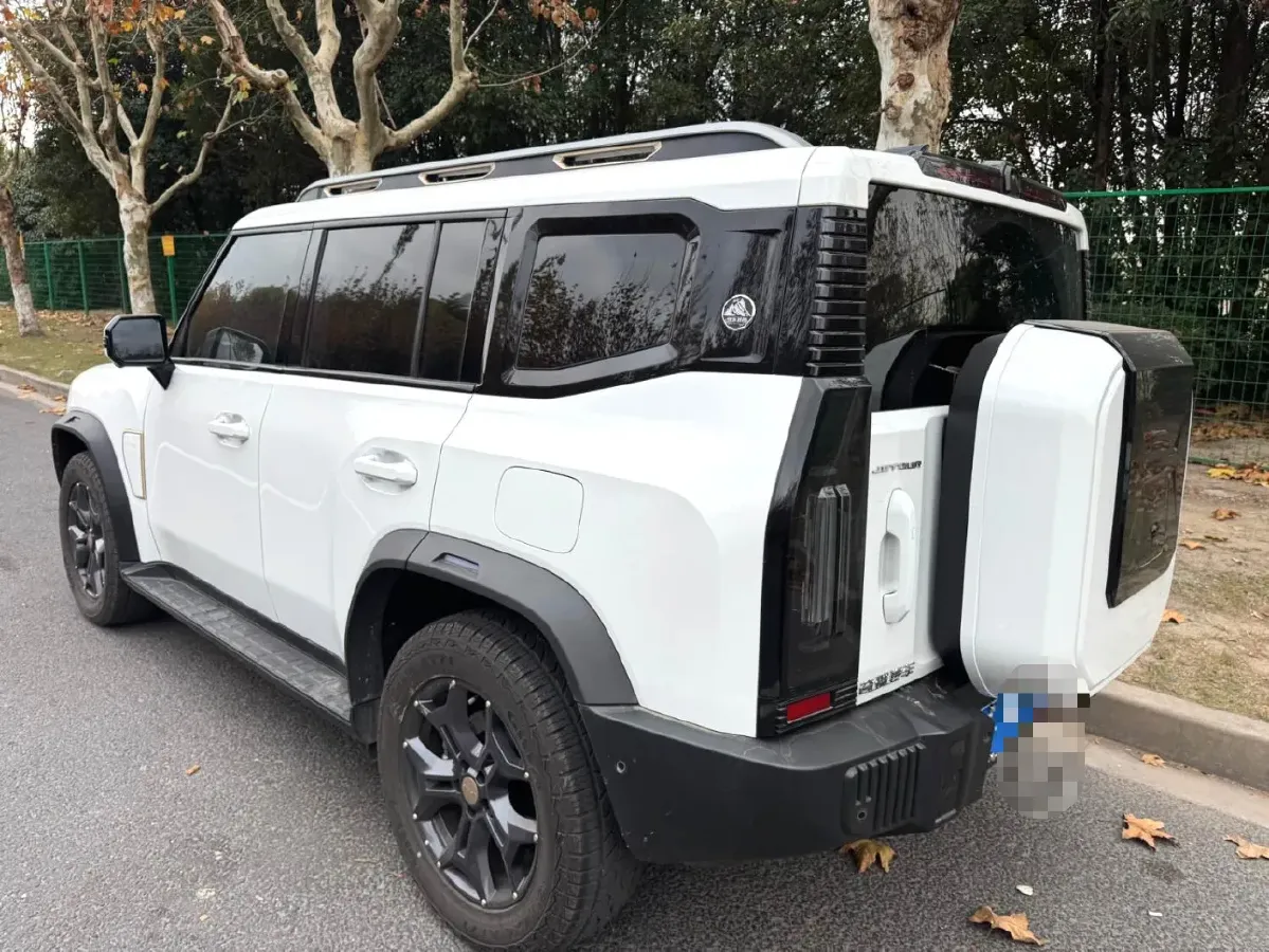 2025 Jetour Traveller 2.0T 254HP L4 7DCT,autocango,china used car exporter,china ev exporter,chinese used car exporter,chinese used ev exporter