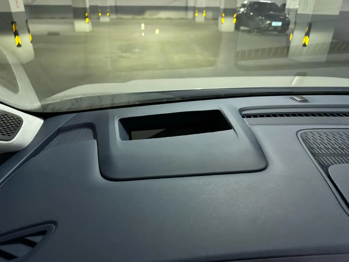 2024 Buick GL8 1.5T 180HP L4 2DHT PHEV 24.4KWH,autocango,china used car exporter,china ev exporter,chinese used car exporter,chinese used ev exporter