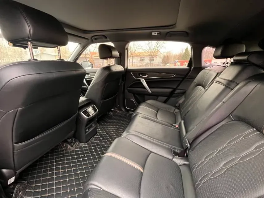 2020 Honda UR-V 2.0T 272HP L4 9AT,autocango,china used car exporter,china ev exporter,chinese used car exporter,chinese used ev exporter