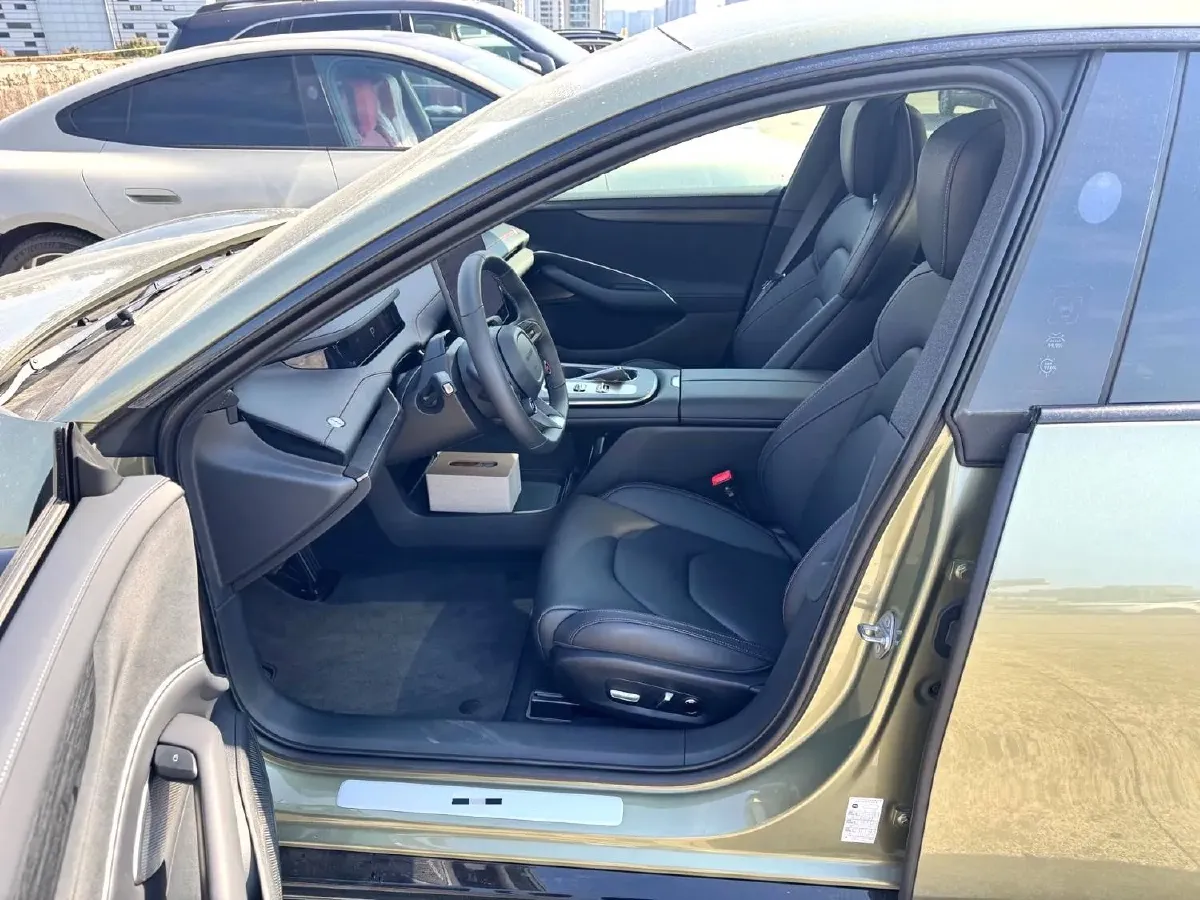 2024 MI SU7 BEV 73.6KWH,autocango,china used car exporter,china ev exporter,chinese used car exporter,chinese used ev exporter