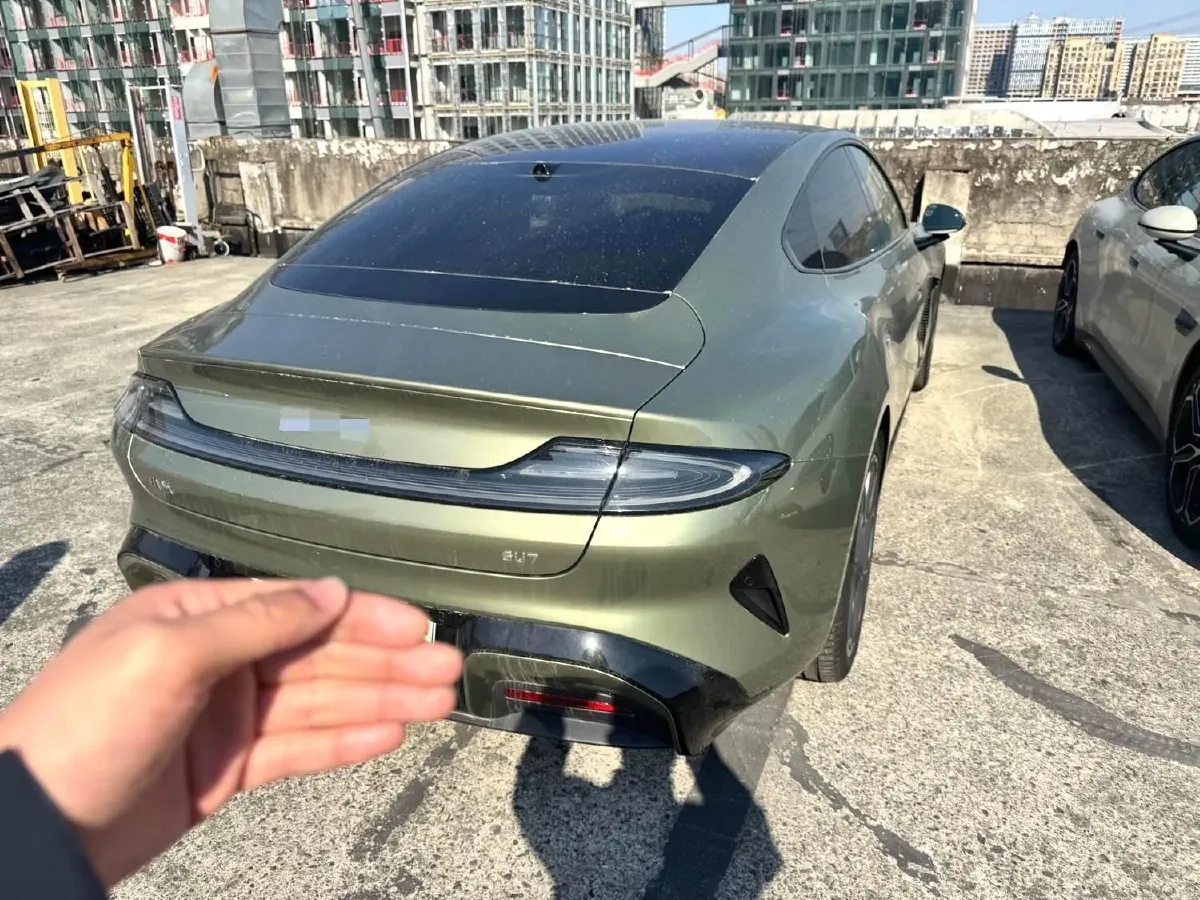 2024 MI SU7 BEV 73.6KWH,autocango,china used car exporter,china ev exporter,chinese used car exporter,chinese used ev exporter