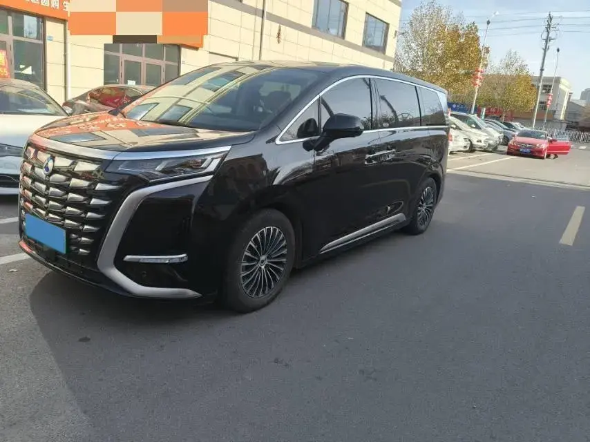 2024 Denza D9 1.5T 139HP L4 E-CVT PHEV 40KWH